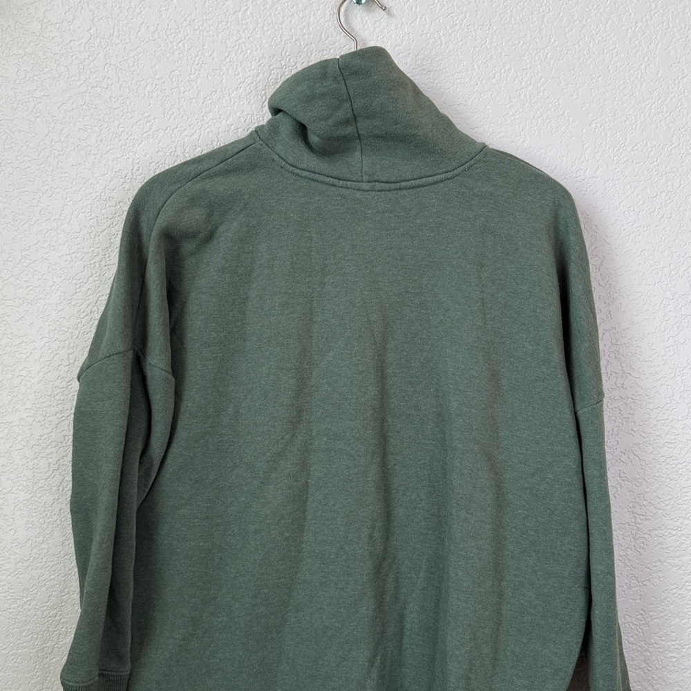 Time and Tru Turtleneck Oversized Green Size Small - Picture 8 of 12